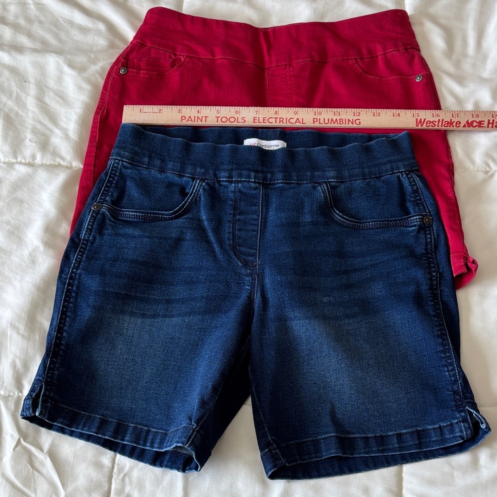 Liz Claiborne shorts - set of 2